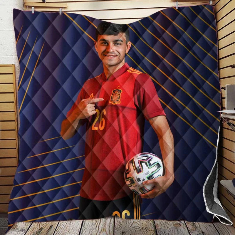 Active Spanish Football Player Pedri Quilt Blanket