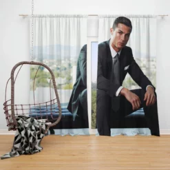 Cristiano Ronaldo Capable Soccer Player Window Curtain