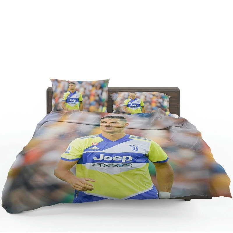 Cristiano Ronaldo in Juve Blue and Yellow Jersey Bedding Set