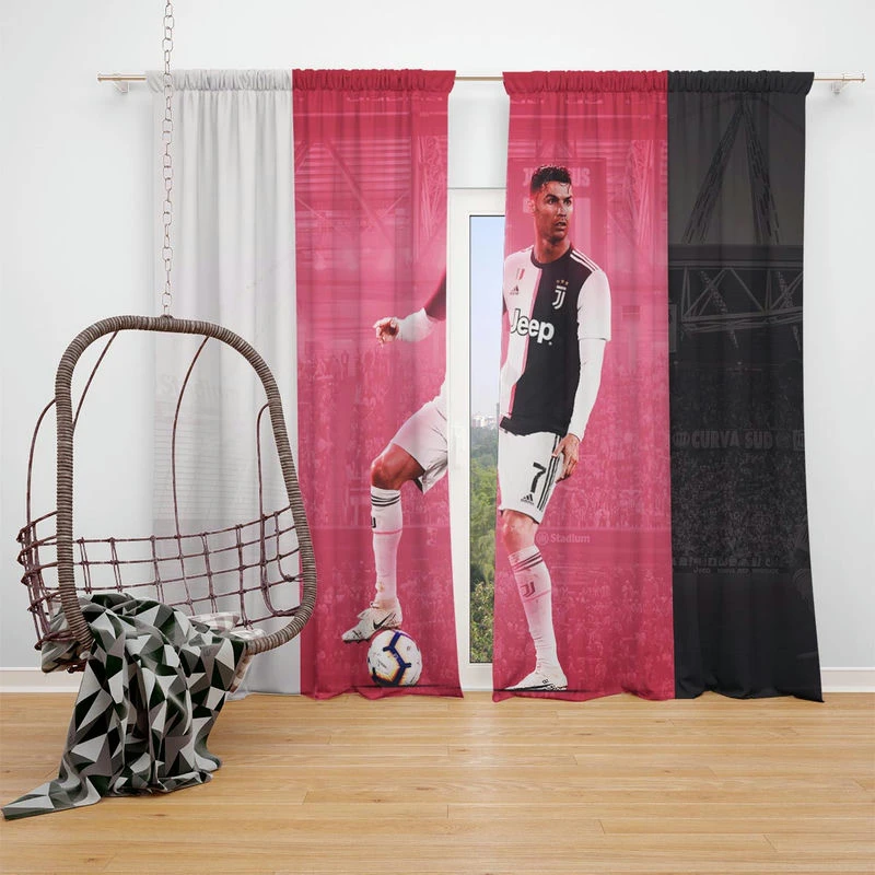 Cristiano Ronaldo in juventus Club Window Curtain