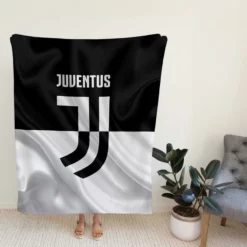 Encouraging Football Club Juventus Logo Fleece Blanket