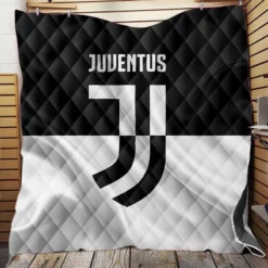 Encouraging Football Club Juventus Logo Quilt Blanket