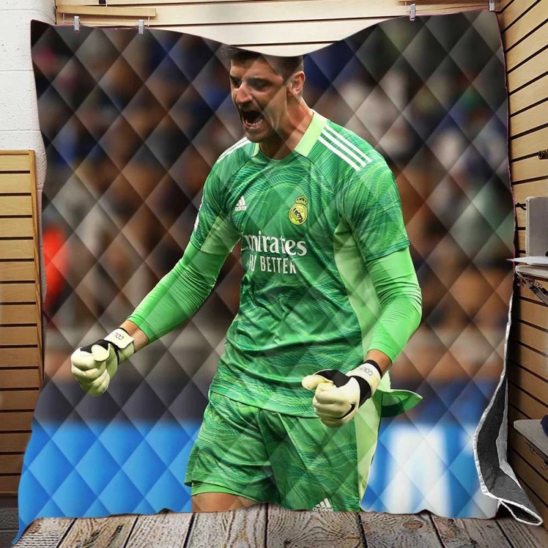 Encouraging Football Thibaut Courtois Quilt Blanket