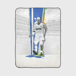 Energetic Footballer Zinedine Zidane Fleece Blanket 1