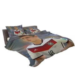 Enthusiastic German Sports Player Toni Kroos Bedding Set 2