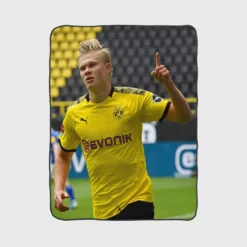 Erling Haaland Strong Dortmund BVB Club Player Fleece Blanket 1