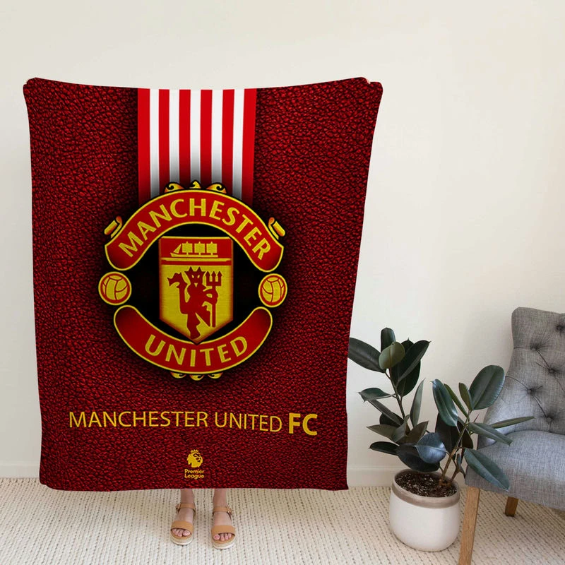 Excellent English Soccer Team Manchester United Logo Fleece Blanket