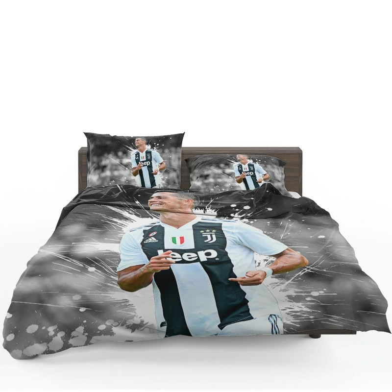 Focused Juve Football Player Cristiano Ronaldo Bedding Set