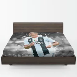 Focused Juve Football Player Cristiano Ronaldo Fitted Sheet 1