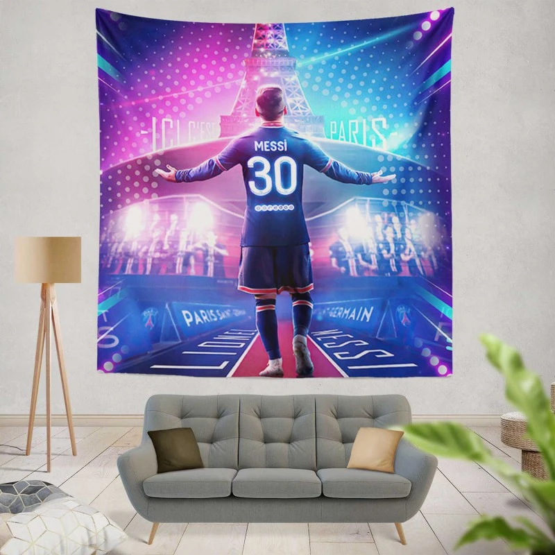 Focused PSG Football Player Lionel Messi Tapestry