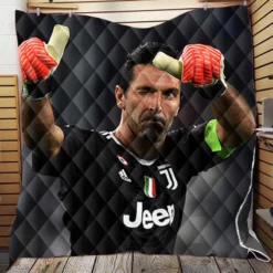 Gianluigi Buffon Excellent Juventus GoalKeeper Quilt Blanket