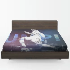 Graceful European Football Player Mesut Ozil Fitted Sheet 1