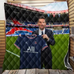 Graceful PSG Football Player Lionel Messi Quilt Blanket