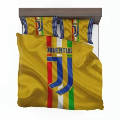 Incredible Italian Soccer Club Juventus Logo Bedding Set 1