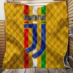 Incredible Italian Soccer Club Juventus Logo Quilt Blanket