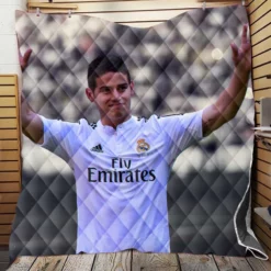 James Rodriguez Energetic Real Madrid Football Player Quilt Blanket