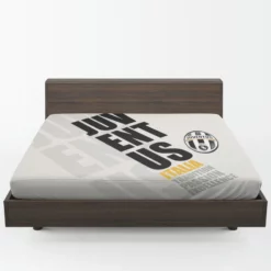 Juve Italia Traditional Football Club Logo Fitted Sheet 1