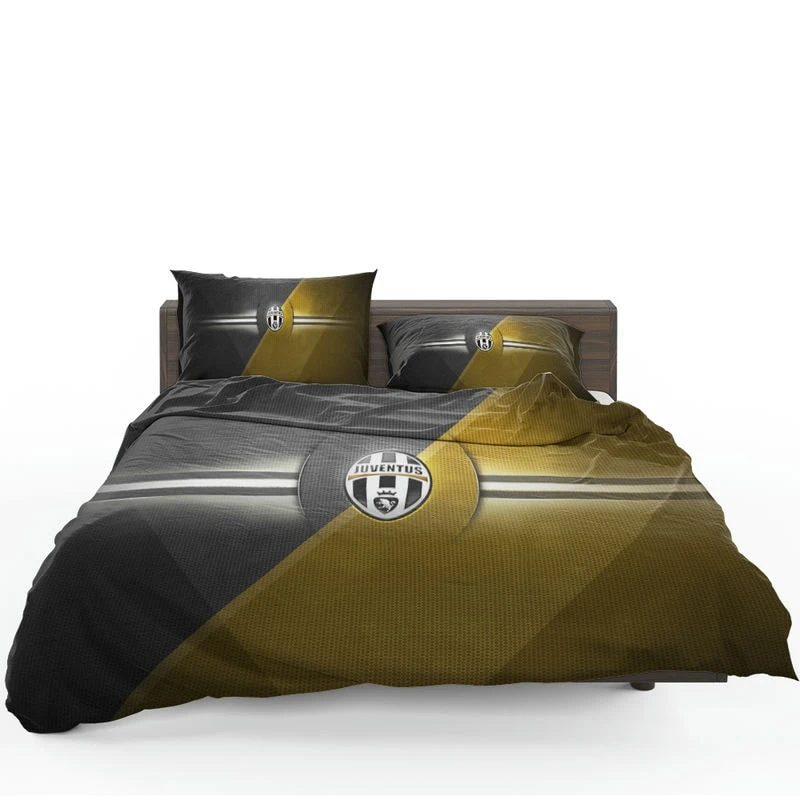 Juve Turin City Soccer Club Logo Bedding Set