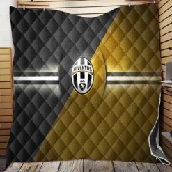 Juve Turin City Soccer Club Logo Quilt Blanket