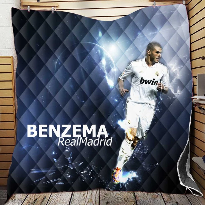 Karim Benzema Graceful Football Player Quilt Blanket