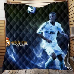 La Liga Soccer Player Mesut Ozil Quilt Blanket