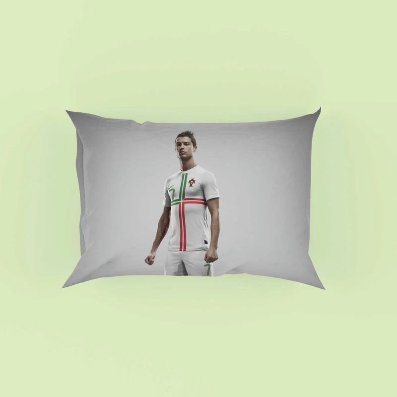 CR7 Cristiano Ronaldo in no Seven Jersey Pillow Case