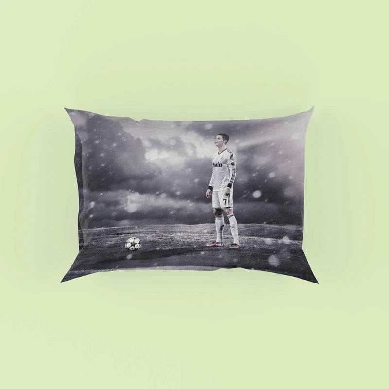 Enduring Real Madrid Cristiano Ronaldo Football Player Pillow Case