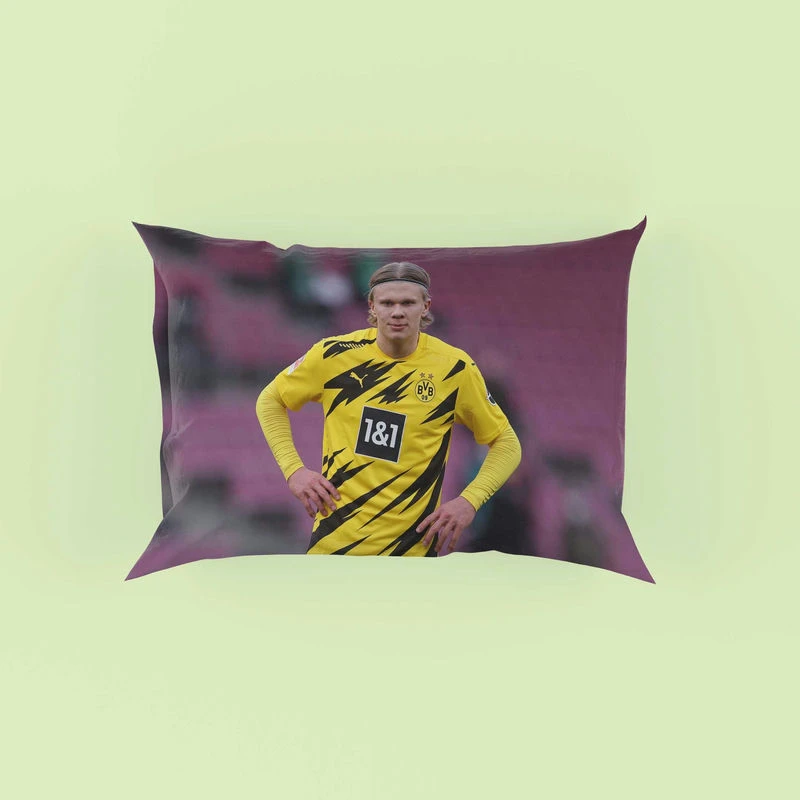 Awesome Forward Erling Haaland Pillow Case