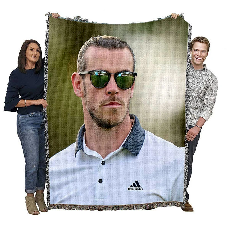 Gareth Bale Welsh Golfer Soccer Player Pillow Case