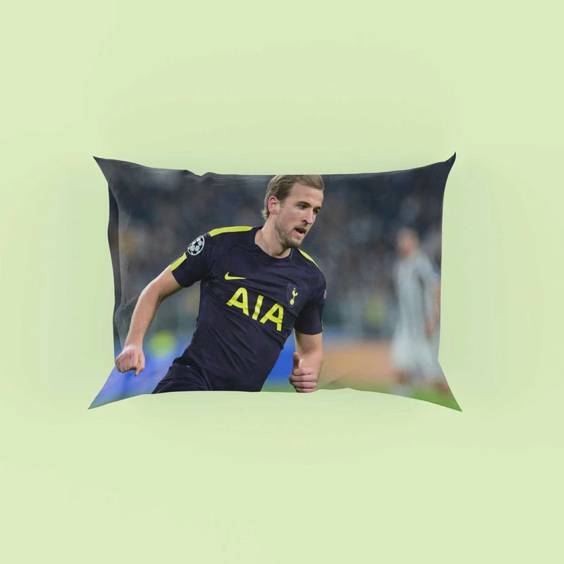 Classic Football Player Harry Kane Pillow Case