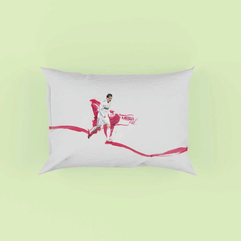 Supercopa de Espana Football Player Mesut Ozil Pillow Case