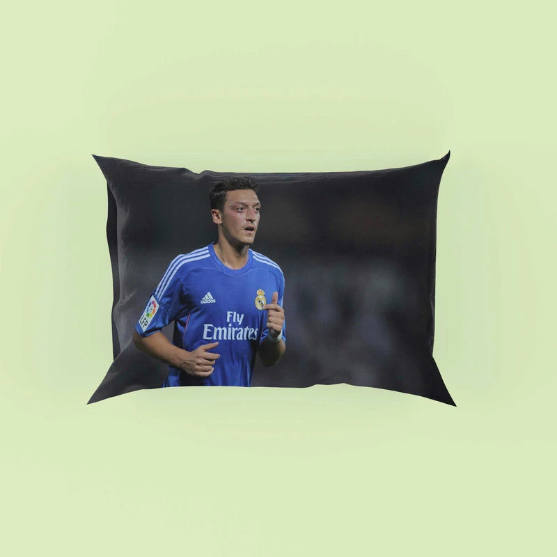 Mesut Ozil Soccer Player Pillow Case