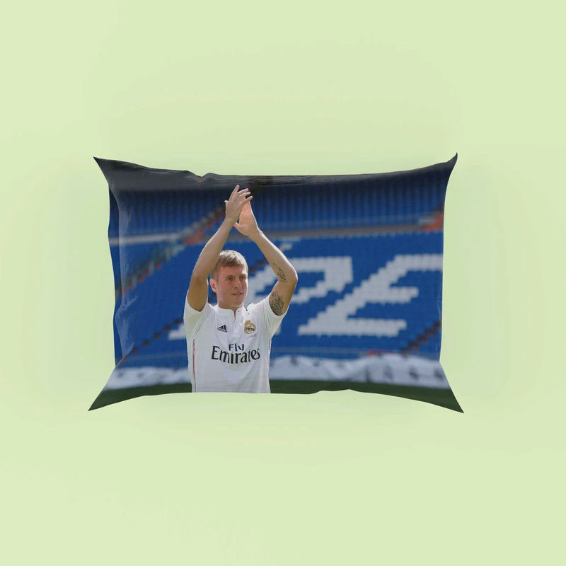 Competitive La Liga Football Player Toni Kroos Pillow Case