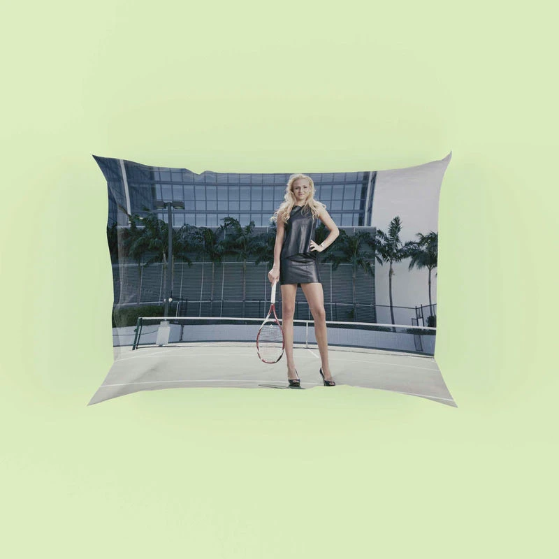 Donna Vekic Croatian Professional Tennis Player Pillow Case