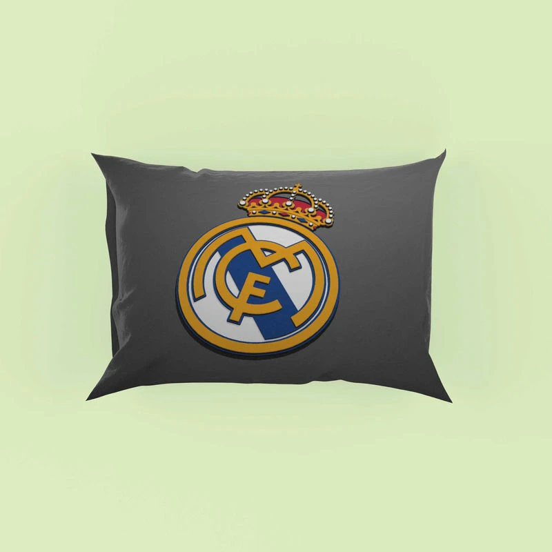 Real Madrid CF embedded logo Pillow Case