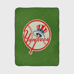 New York Yankees Ultimate MLB Club Fleece Blanket 1