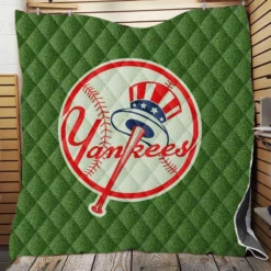 New York Yankees Ultimate MLB Club Quilt Blanket