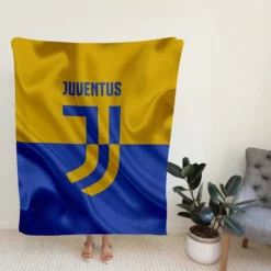 Outstanding Italian Soccer Club Juventus Logo Fleece Blanket