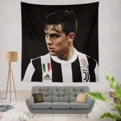 Paulo Bruno Dybala capable Soccer Player Tapestry
