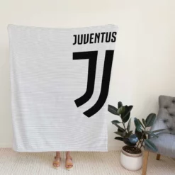 Persistent Football Club Juventus Logo Fleece Blanket