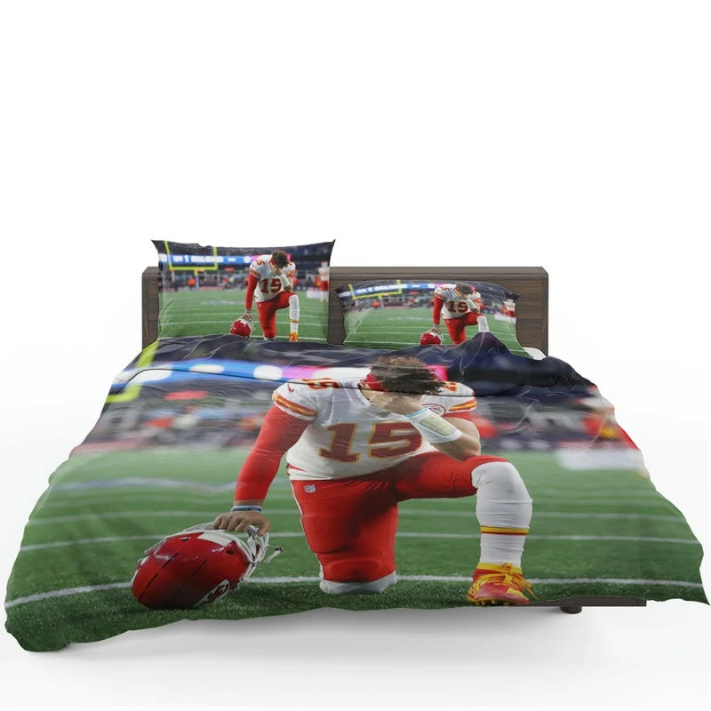 Popular NFL Football Player Patrick Mahomed Bedding Set