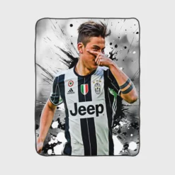 Ready Juve Footballer Player Paulo Dybala Fleece Blanket 1