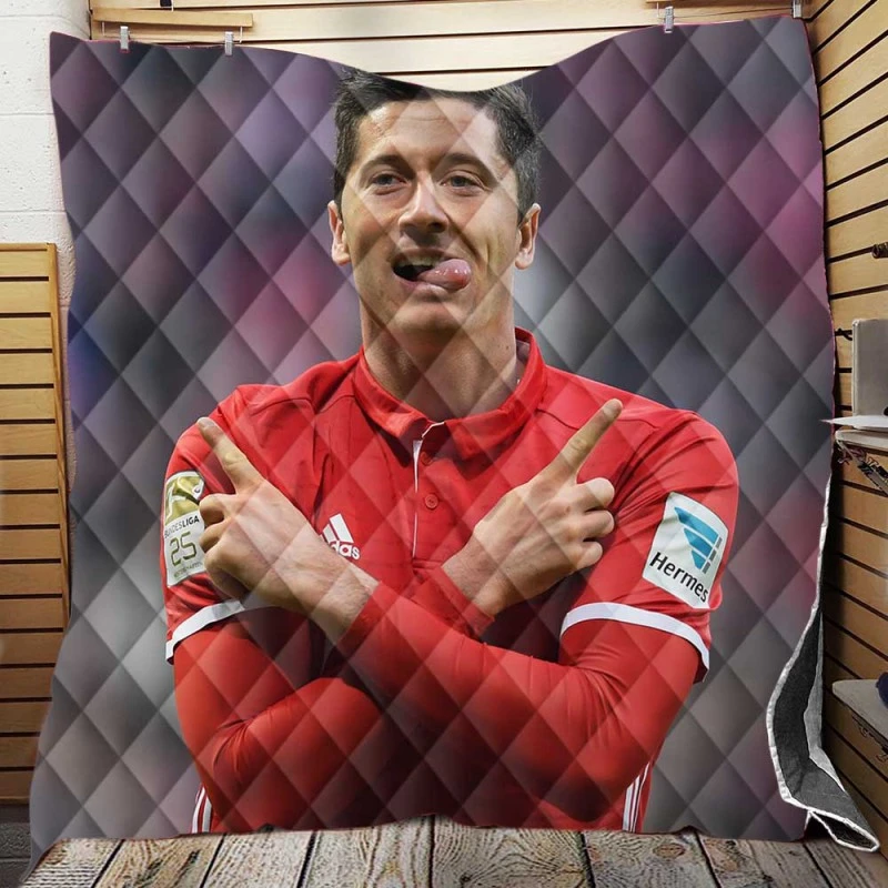 Robert Lewandowski European Cup Winners Cup Quilt Blanket