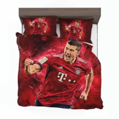 Robert Lewandowski Focused Football Player Bedding Set 1