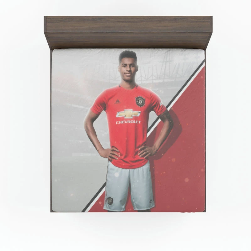 Spirited Soccer Player Marcus Rashford Fitted Sheet