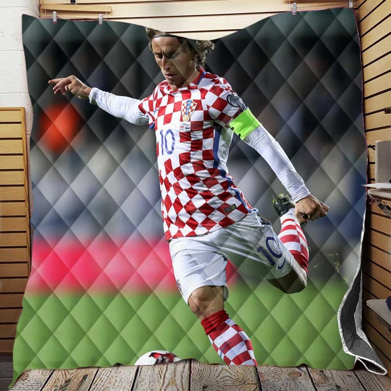 Strong Soccer Player Luka Modric Quilt Blanket