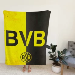 The Ultimate Borussia Dortmund Club Logo Fleece Blanket