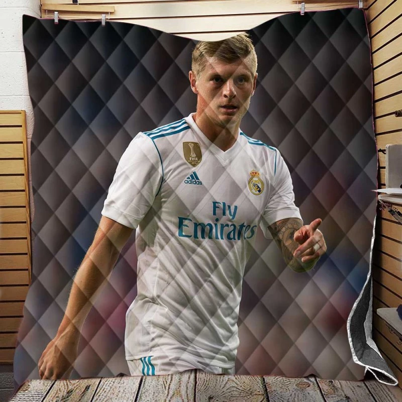 Toni Kroos Club World Cup Champion Footballer Quilt Blanket