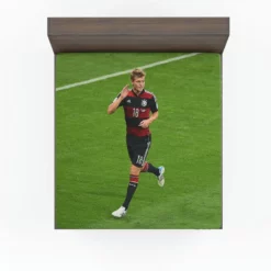Toni Kroos Committed Gernamy Sports Player Fitted Sheet