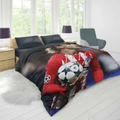 Antoine Griezmann in Atlatico Madrid Jersey Duvet Cover 1